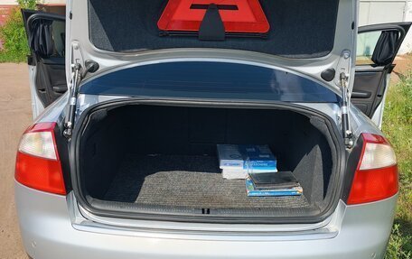 Audi A4, 2001 год, 520 000 рублей, 12 фотография