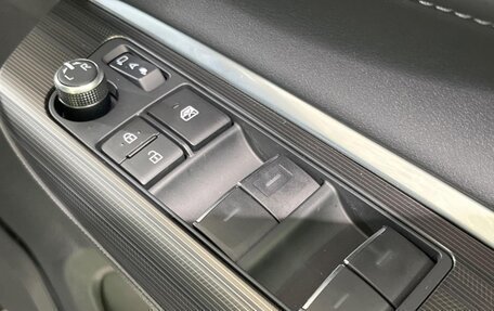 Toyota Harrier, 2025 год, 3 750 000 рублей, 38 фотография