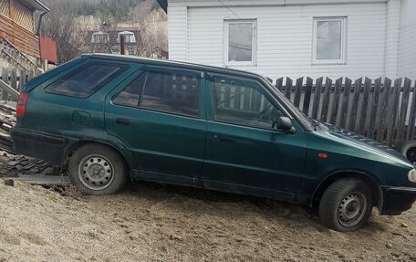 Skoda Felicia I рестайлинг, 1997 год, 100 000 рублей, 1 фотография