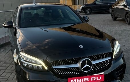 Mercedes-Benz C-Класс, 2018 год, 3 400 000 рублей, 19 фотография