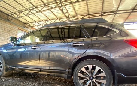 Subaru Outback IV рестайлинг, 2017 год, 2 749 000 рублей, 5 фотография