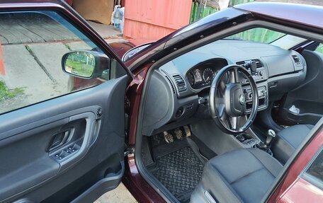 Skoda Fabia II, 2011 год, 690 000 рублей, 6 фотография