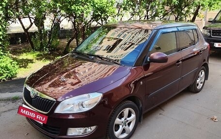 Skoda Fabia II, 2011 год, 690 000 рублей, 2 фотография
