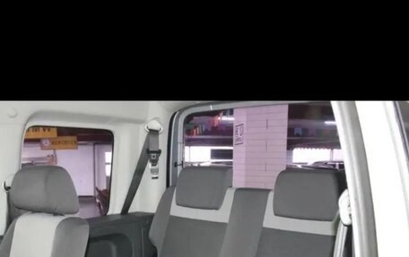 Volkswagen Caddy III рестайлинг, 2012 год, 820 000 рублей, 12 фотография