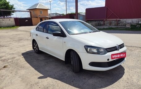 Volkswagen Polo VI (EU Market), 2013 год, 620 000 рублей, 2 фотография