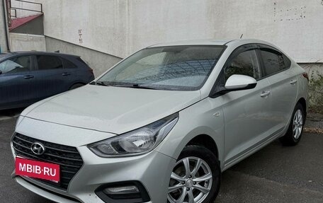 Hyundai Solaris II рестайлинг, 2018 год, 1 070 000 рублей, 1 фотография