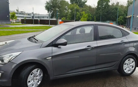 Hyundai Solaris II рестайлинг, 2014 год, 910 000 рублей, 9 фотография