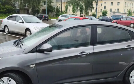 Hyundai Solaris II рестайлинг, 2014 год, 910 000 рублей, 4 фотография