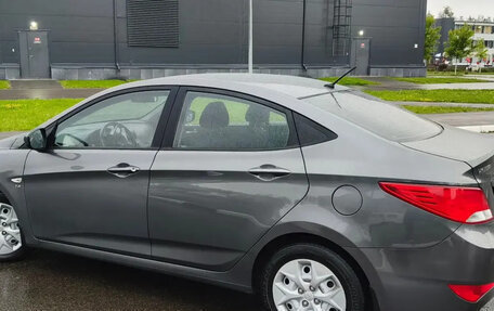 Hyundai Solaris II рестайлинг, 2014 год, 910 000 рублей, 10 фотография