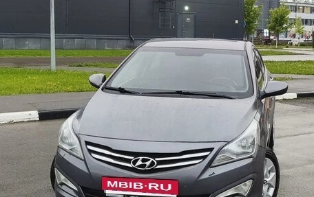 Hyundai Solaris II рестайлинг, 2014 год, 910 000 рублей, 11 фотография