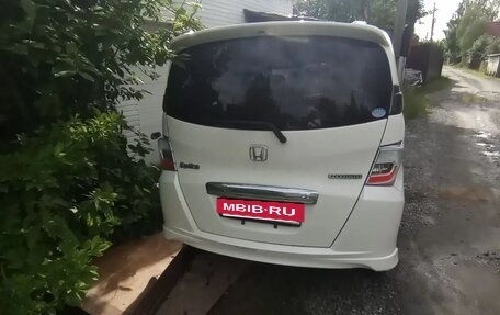Honda Freed I, 2011 год, 1 100 000 рублей, 3 фотография