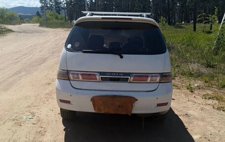 Toyota Gaia, 2001 год, 400 000 рублей, 4 фотография