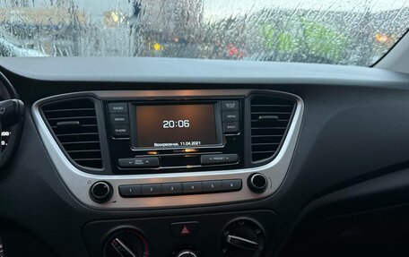 Hyundai Solaris II рестайлинг, 2018 год, 1 070 000 рублей, 7 фотография