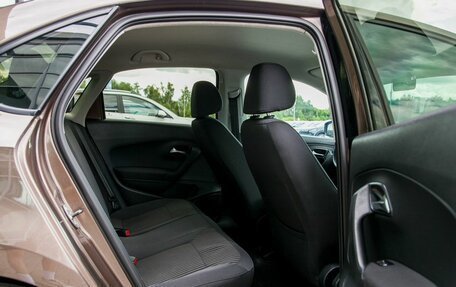 Volkswagen Polo VI (EU Market), 2015 год, 800 000 рублей, 13 фотография