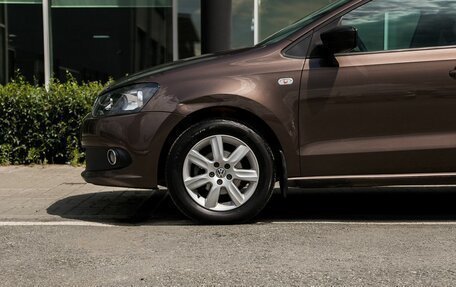 Volkswagen Polo VI (EU Market), 2015 год, 800 000 рублей, 9 фотография