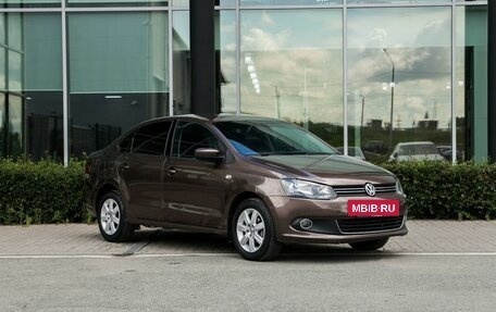 Volkswagen Polo VI (EU Market), 2015 год, 800 000 рублей, 5 фотография