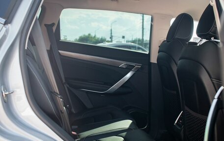 Geely Atlas, 2023 год, 2 400 000 рублей, 13 фотография