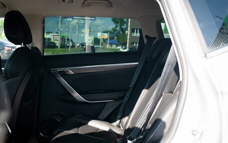 Geely Atlas, 2023 год, 2 400 000 рублей, 14 фотография