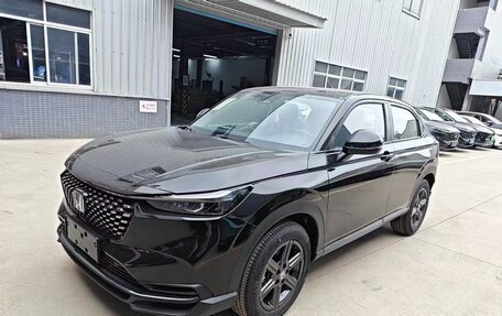 Honda Vezel, 2024 год, 2 100 000 рублей, 2 фотография