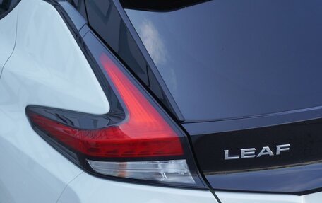 Nissan Leaf II, 2017 год, 1 780 000 рублей, 8 фотография