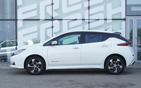Nissan Leaf II, 2017 год, 1 780 000 рублей, 6 фотография