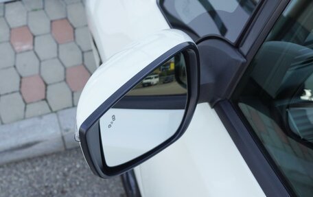 Nissan Leaf II, 2017 год, 1 780 000 рублей, 12 фотография