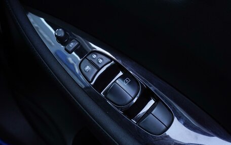 Nissan Leaf II, 2017 год, 1 780 000 рублей, 25 фотография