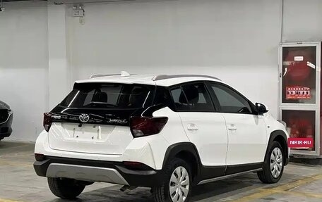 Toyota Yaris XP150 рестайлинг, 2022 год, 1 335 000 рублей, 6 фотография