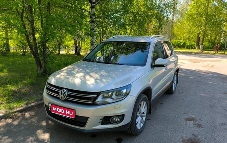 Volkswagen Tiguan I, 2013 год, 1 000 000 рублей, 1 фотография