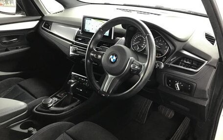 BMW 2 серия Active Tourer F45, 2017 год, 1 000 000 рублей, 11 фотография