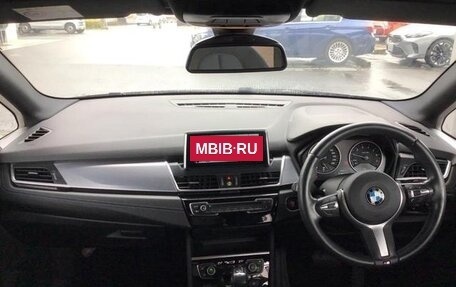 BMW 2 серия Active Tourer F45, 2017 год, 1 000 000 рублей, 10 фотография