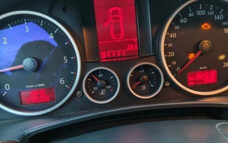 Volkswagen Touareg III, 2008 год, 950 000 рублей, 16 фотография