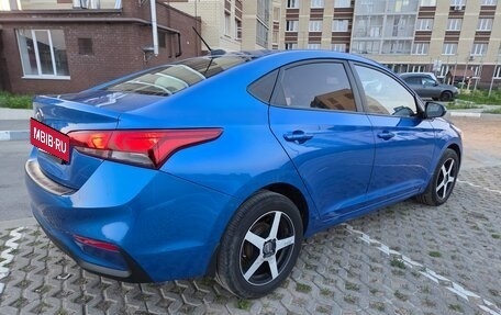 Hyundai Solaris II рестайлинг, 2017 год, 1 075 000 рублей, 9 фотография