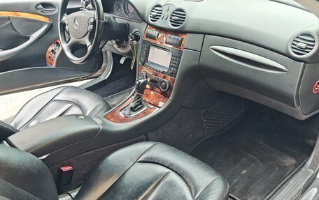 Mercedes-Benz CLK-Класс, 2004 год, 730 000 рублей, 9 фотография