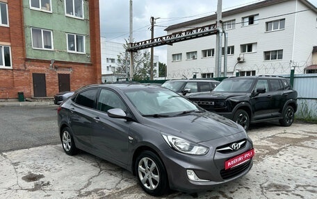 Hyundai Solaris II рестайлинг, 2014 год, 549 000 рублей, 2 фотография