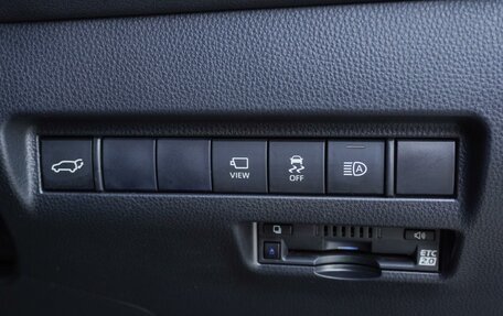 Toyota Harrier, 2021 год, 4 360 000 рублей, 26 фотография