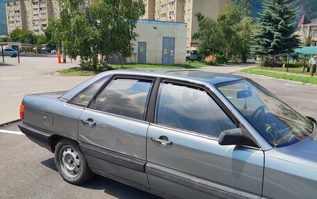Audi 100, 1986 год, 30 000 рублей, 4 фотография