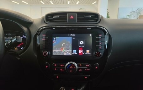KIA Soul II рестайлинг, 2017 год, 1 524 000 рублей, 12 фотография