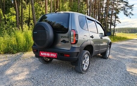 Chevrolet Niva I рестайлинг, 2013 год, 620 000 рублей, 5 фотография