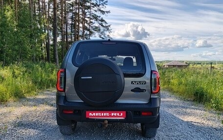 Chevrolet Niva I рестайлинг, 2013 год, 620 000 рублей, 6 фотография