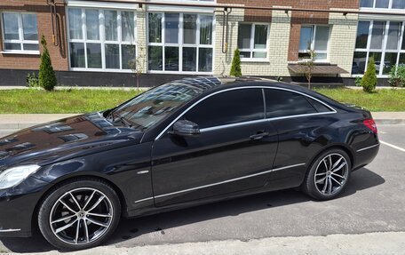Mercedes-Benz E-Класс, 2012 год, 1 480 000 рублей, 4 фотография