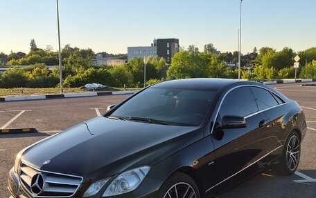 Mercedes-Benz E-Класс, 2012 год, 1 480 000 рублей, 29 фотография