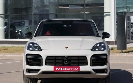 Porsche Cayenne III, 2022 год, 16 700 000 рублей, 2 фотография