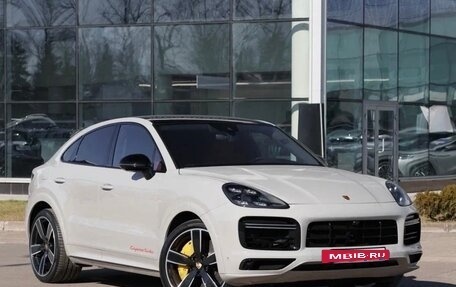 Porsche Cayenne III, 2022 год, 16 700 000 рублей, 3 фотография