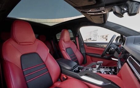 Porsche Cayenne III, 2022 год, 16 700 000 рублей, 8 фотография