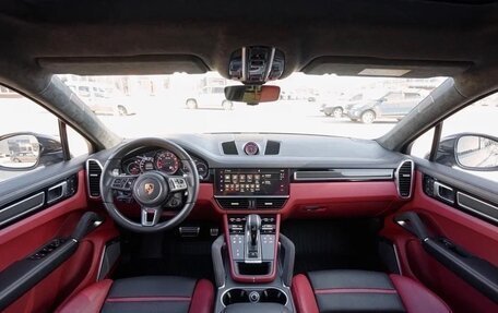 Porsche Cayenne III, 2022 год, 16 700 000 рублей, 9 фотография