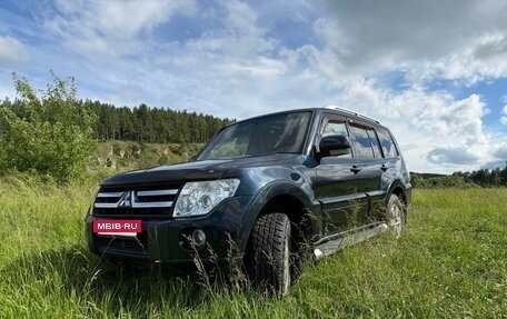 Mitsubishi Pajero IV, 2007 год, 1 500 000 рублей, 3 фотография