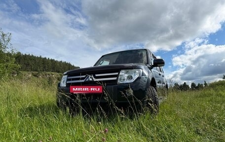 Mitsubishi Pajero IV, 2007 год, 1 500 000 рублей, 11 фотография