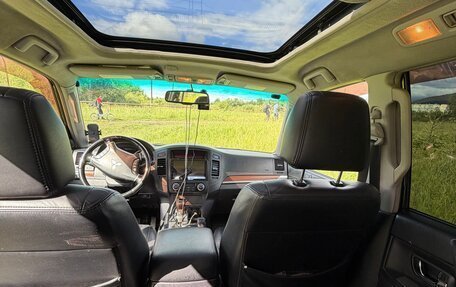 Mitsubishi Pajero IV, 2007 год, 1 500 000 рублей, 26 фотография