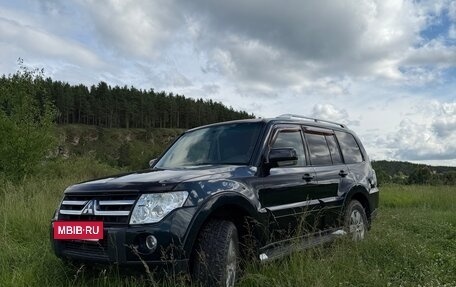 Mitsubishi Pajero IV, 2007 год, 1 500 000 рублей, 27 фотография